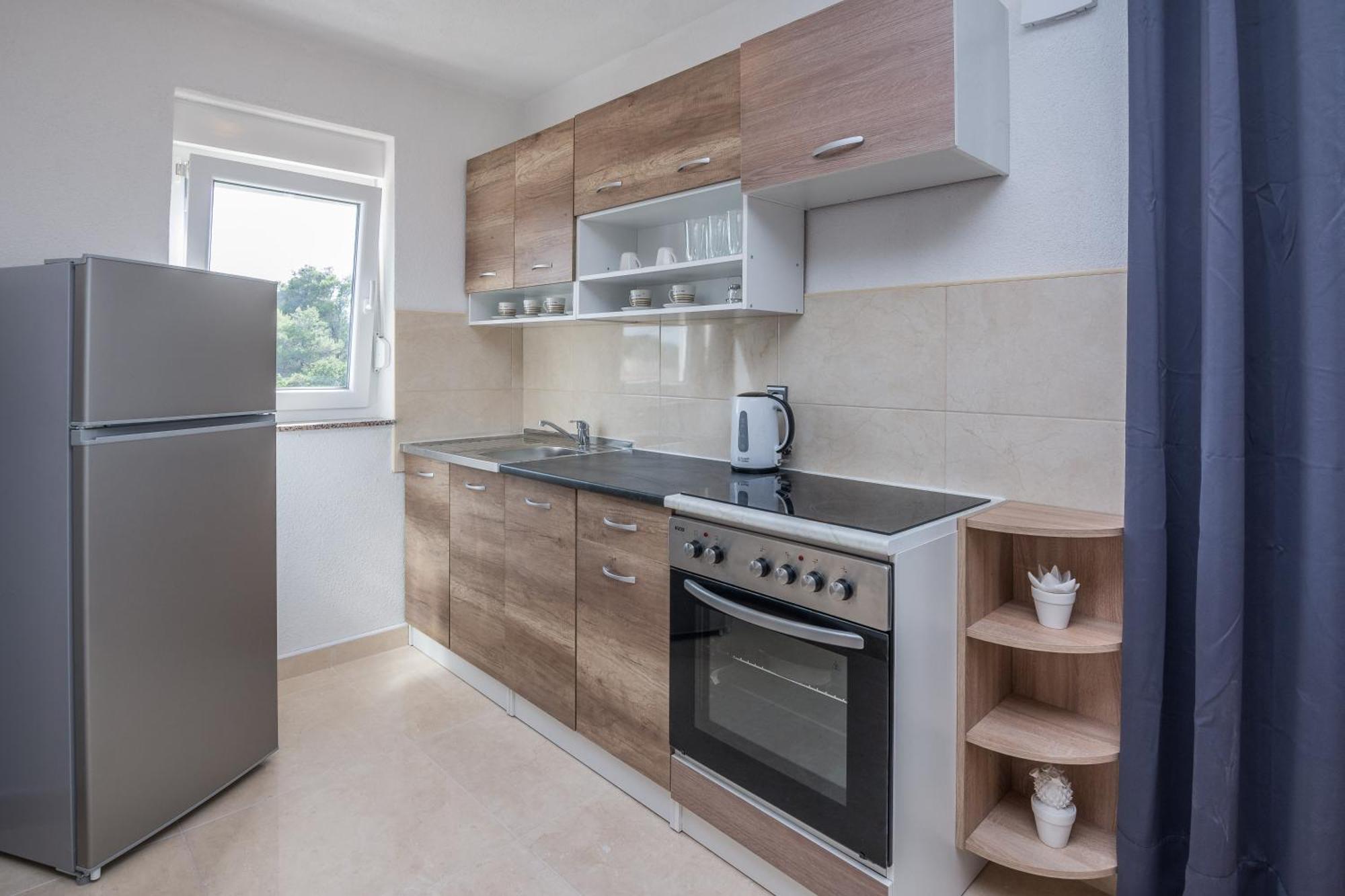 Appartement Plaza Ab à Vir Extérieur photo